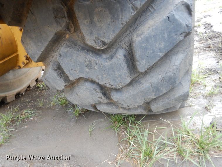 image for item FK9258 1975 Caterpillar 627B  conventional scraper