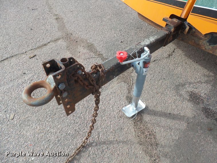 image for item FR9524 Vermeer BC1000XL wood chipper