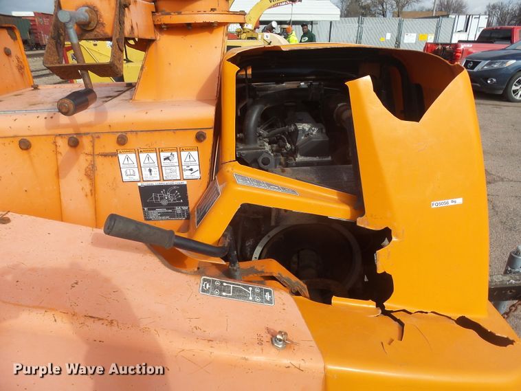 image for item FR9524 Vermeer BC1000XL wood chipper