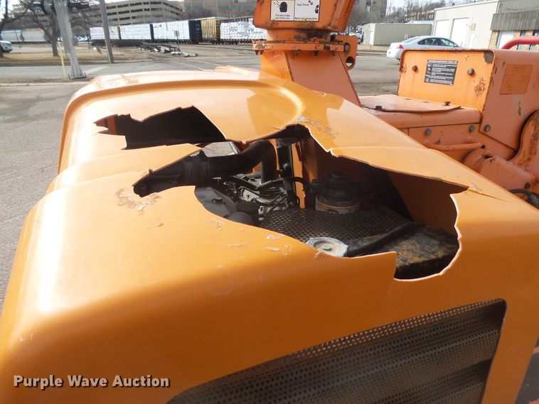 image for item FR9524 Vermeer BC1000XL wood chipper