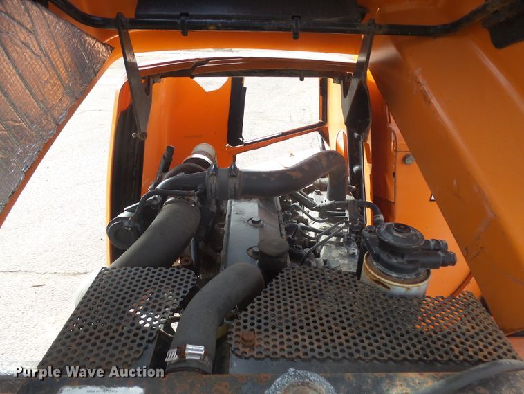 image for item FR9524 Vermeer BC1000XL wood chipper