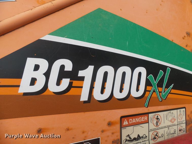 image for item FR9524 Vermeer BC1000XL wood chipper