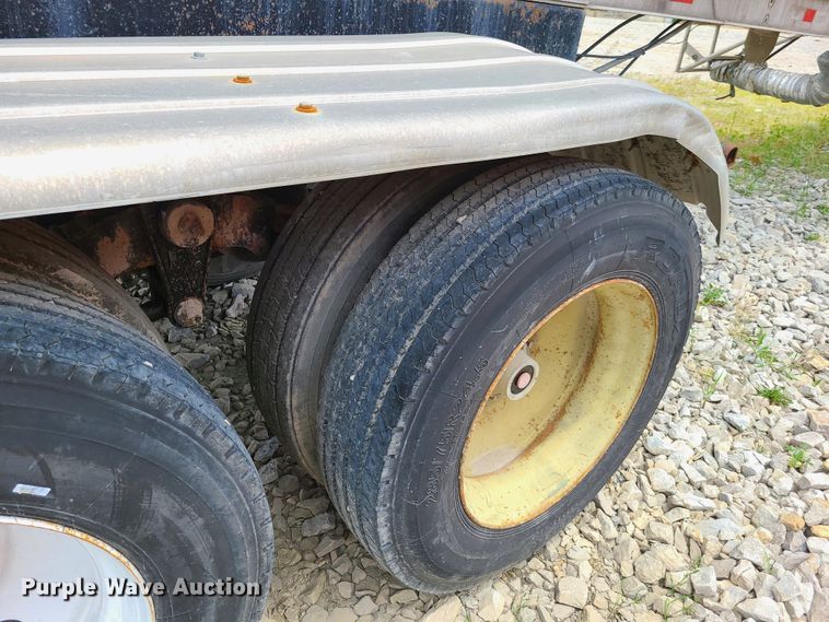 image for item FX9514 1984 VIM tank trailer