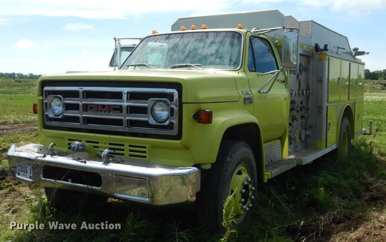 image for item GA9139 1978 GMC 6500  pumper fire truck