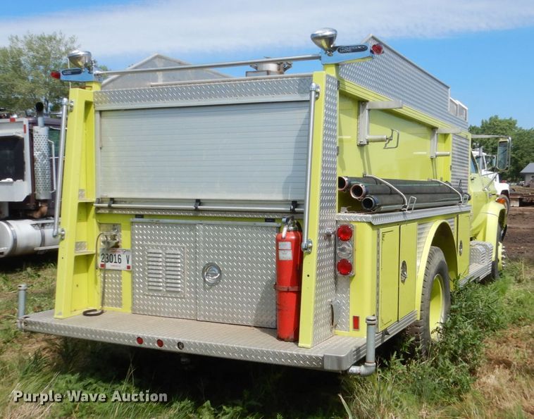 image for item GA9139 1978 GMC 6500  pumper fire truck