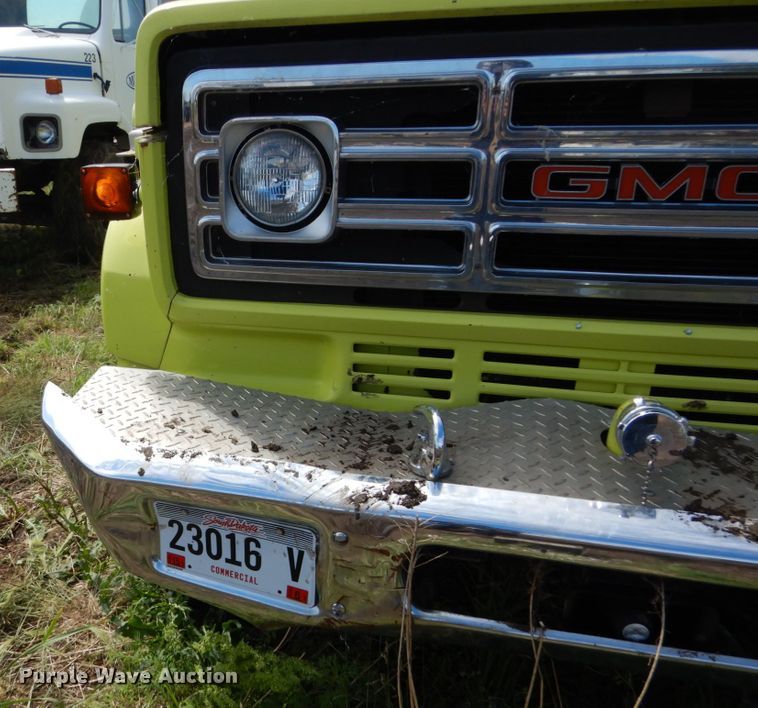 image for item GA9139 1978 GMC 6500  pumper fire truck
