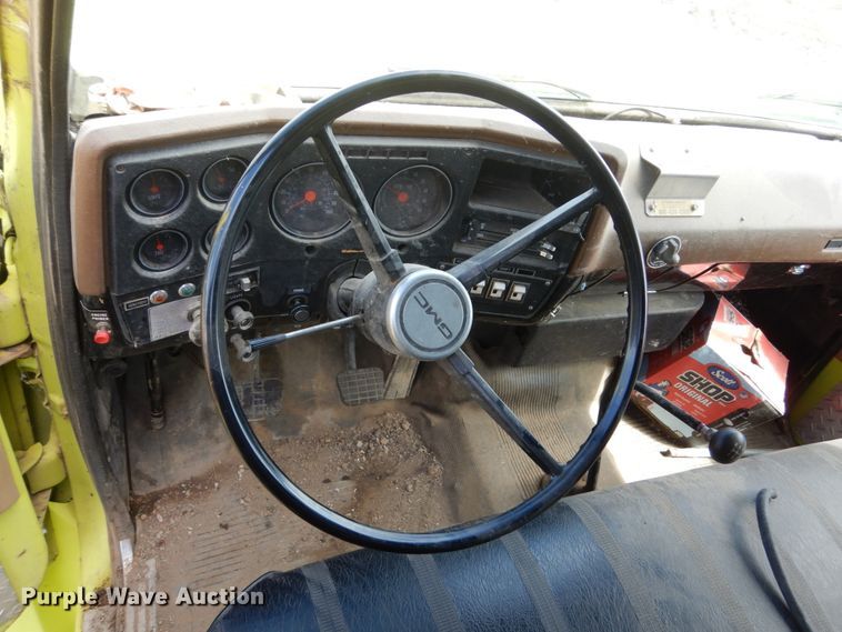 image for item GA9139 1978 GMC 6500  pumper fire truck