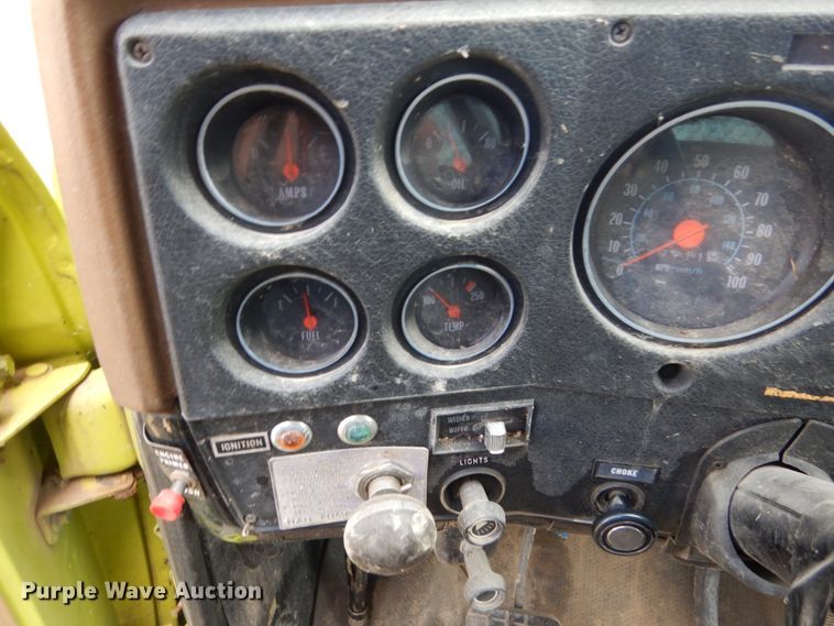 image for item GA9139 1978 GMC 6500  pumper fire truck