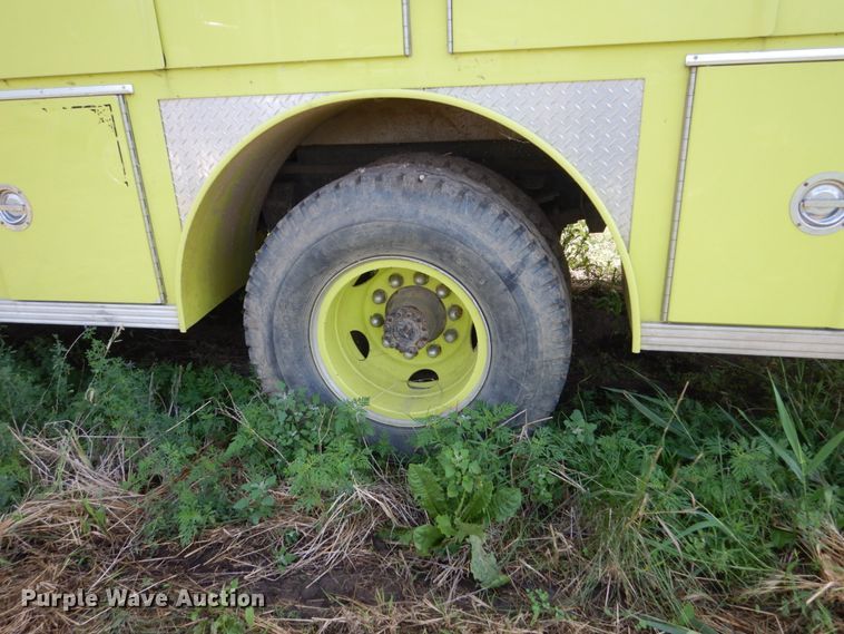 image for item GA9139 1978 GMC 6500  pumper fire truck