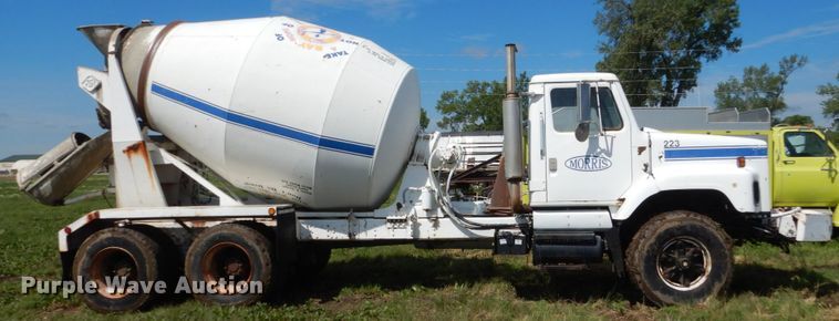 image for item GA9140 1978 International 2654  ready mix truck