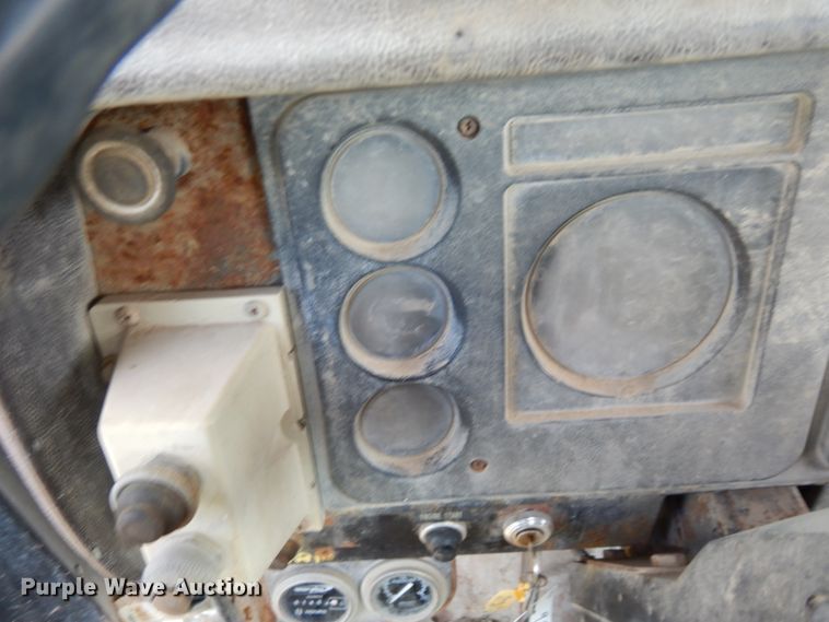 image for item GA9140 1978 International 2654  ready mix truck