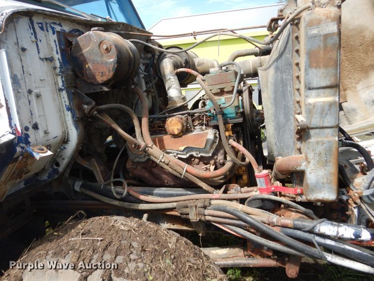 image for item GA9140 1978 International 2654  ready mix truck