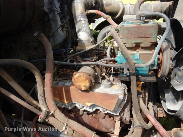 image for item GA9140 1978 International 2654  ready mix truck