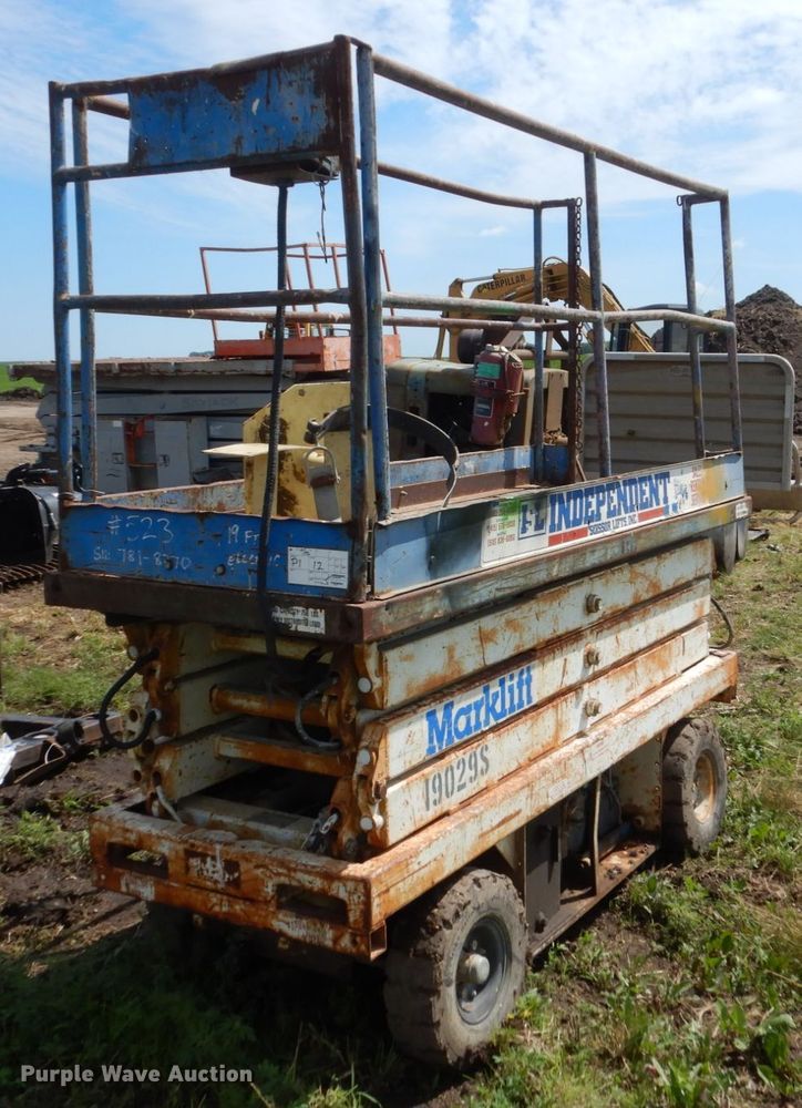 image for item GA9142 Mark Lift  S19E scissor lift