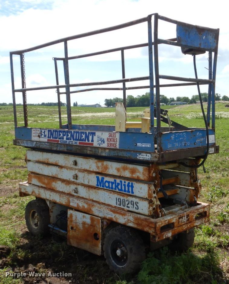 image for item GA9142 Mark Lift  S19E scissor lift