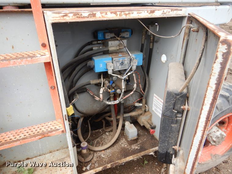 image for item GA9147 Skyjack SJ8841  scissor lift