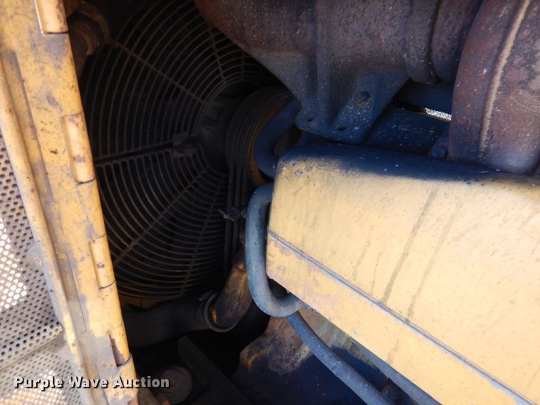 image for item GA9151 1995 John Deere 850B LGP  dozer