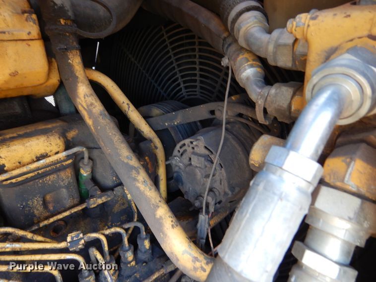 image for item GA9151 1995 John Deere 850B LGP  dozer