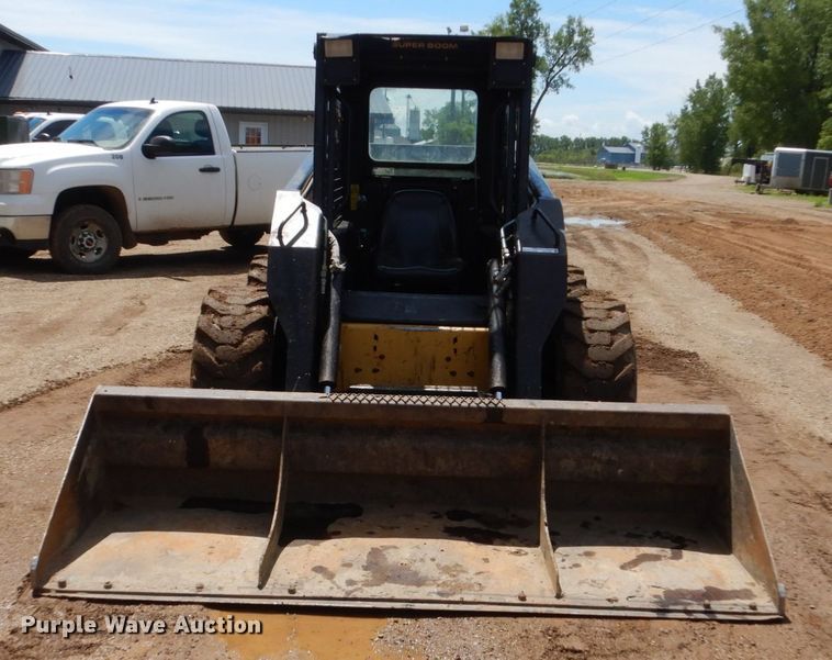 image for item GA9154 1999 New Holland LX985  skid steer loader