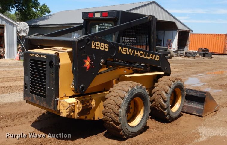 image for item GA9154 1999 New Holland LX985  skid steer loader