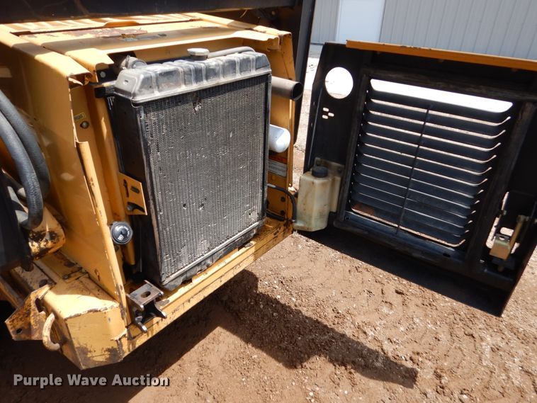 image for item GA9154 1999 New Holland LX985  skid steer loader