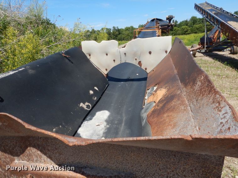 image for item GA9156 Radial stacking conveyor