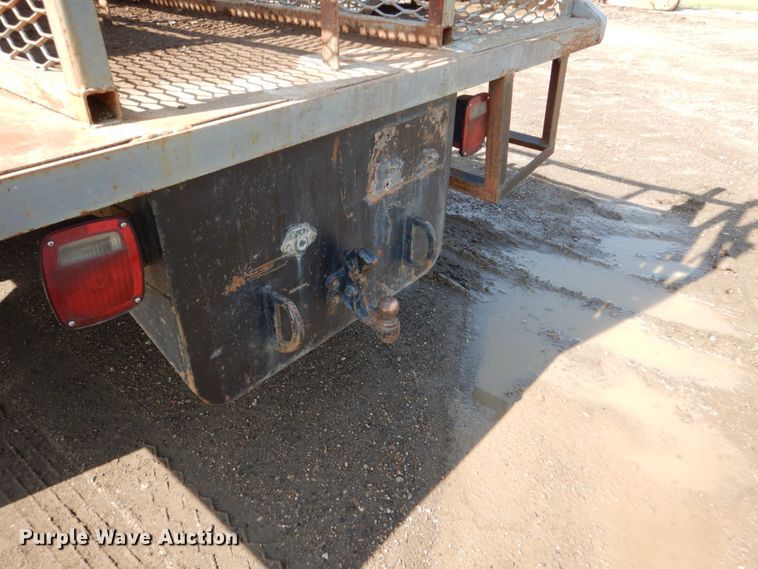 image for item GA9158 1988 Ford L8000  flatbed truck