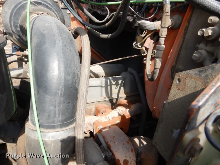 image for item GA9158 1988 Ford L8000  flatbed truck