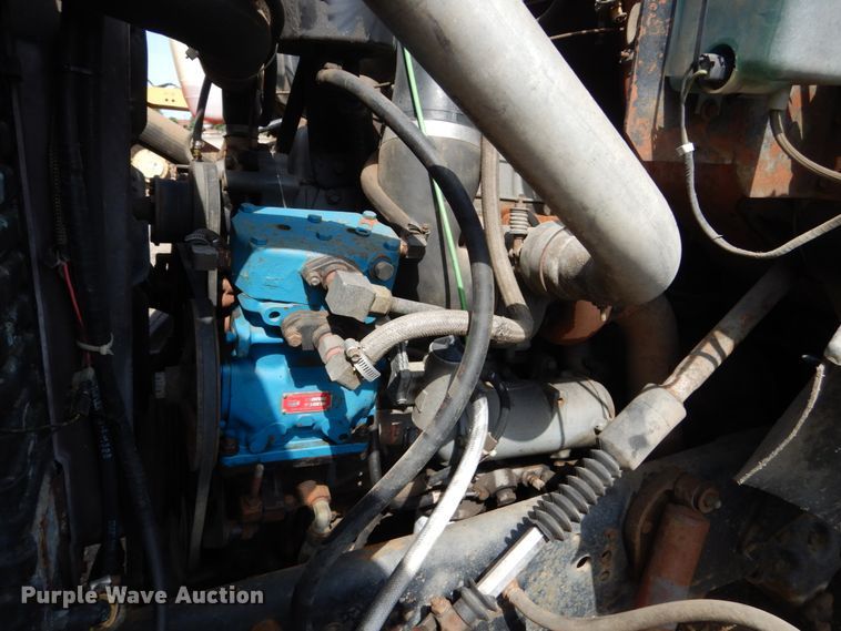 image for item GA9158 1988 Ford L8000  flatbed truck