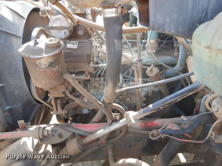 image for item GA9161 1986 International 1900  flat dump bed truck