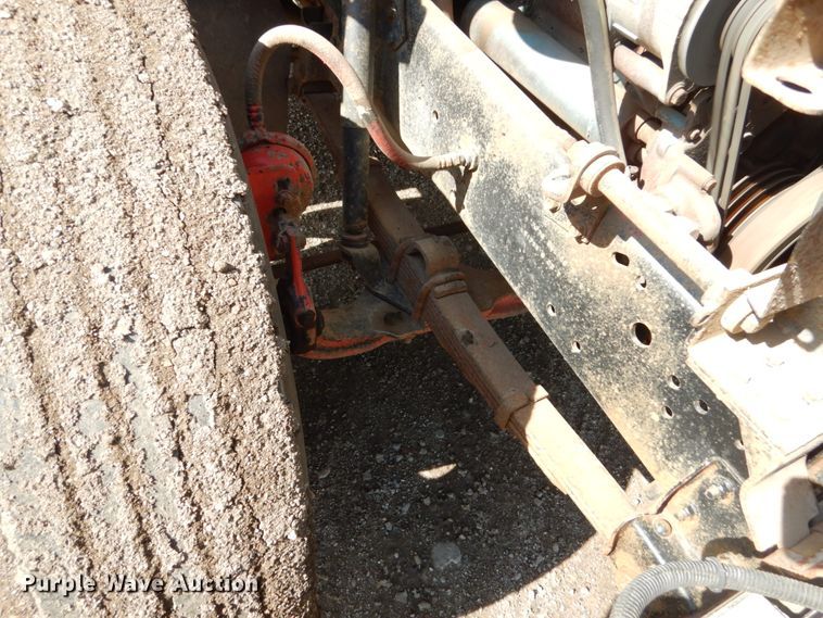 image for item GA9161 1986 International 1900  flat dump bed truck