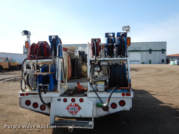 image for item GA9163 1985 International 1900  service truck