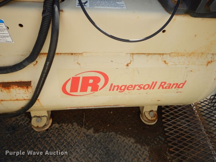 image for item GA9163 1985 International 1900  service truck