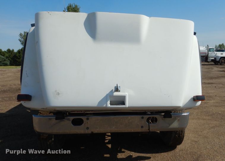 image for item GA9163 1985 International 1900  service truck