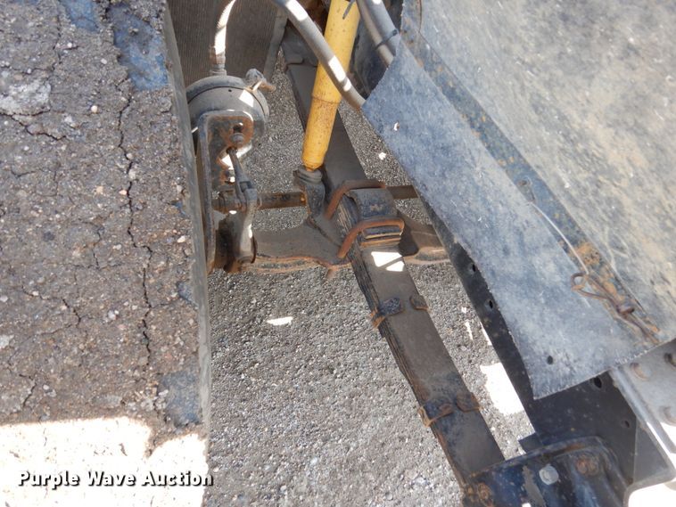 image for item GA9163 1985 International 1900  service truck