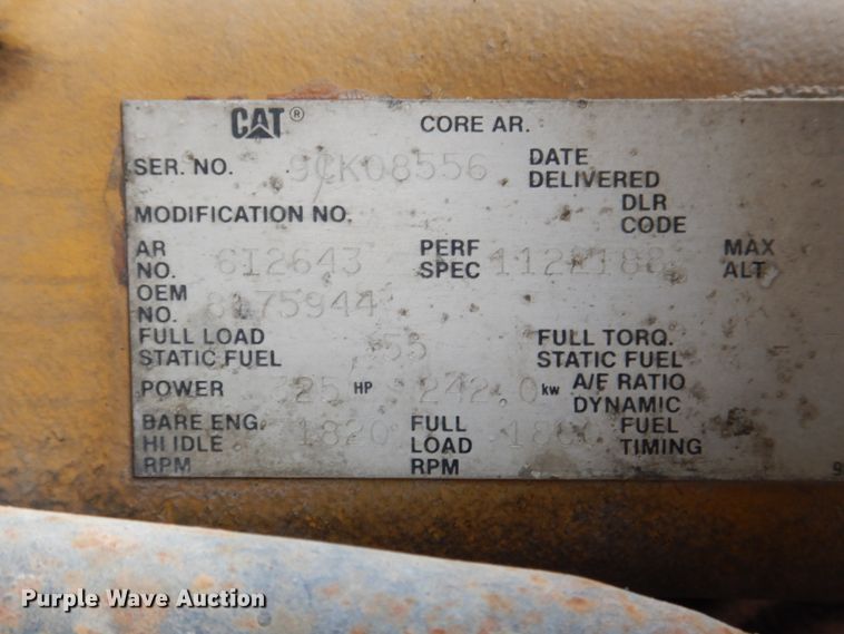 image for item GA9165 1994 White GMC WG64T  semi truck