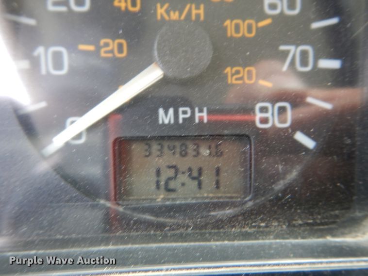 image for item GA9166 1994 White GMC WG64T  semi truck