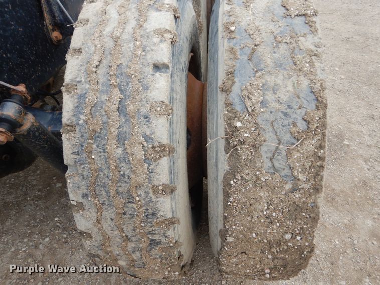 image for item GA9166 1994 White GMC WG64T  semi truck