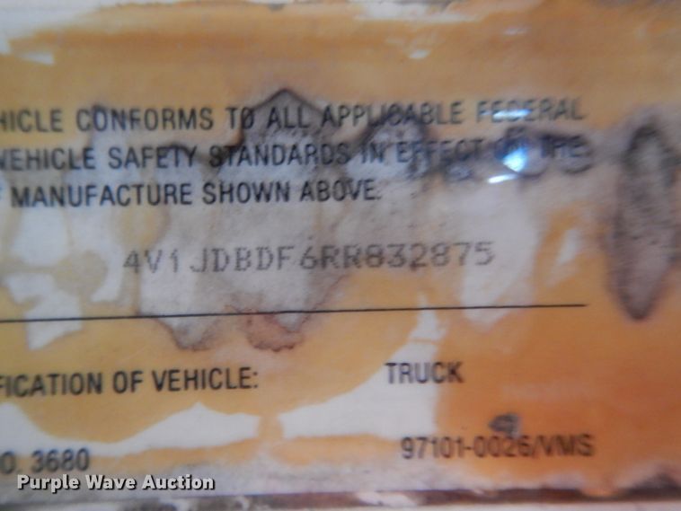 image for item GA9171 1994 White GMC WG64T  semi truck