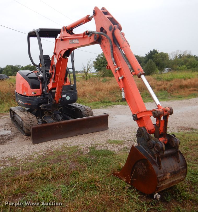 image for item GM9080 2012 Kubota U35 Super Series 2  mini excavator