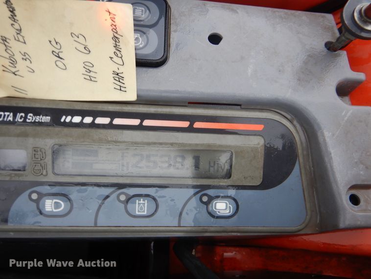 image for item GM9080 2012 Kubota U35 Super Series 2  mini excavator