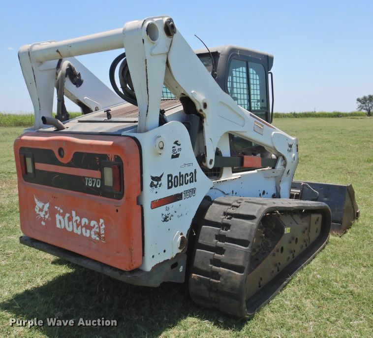 image for item GN9956 2011 Bobcat T870  tracked skid steer loader