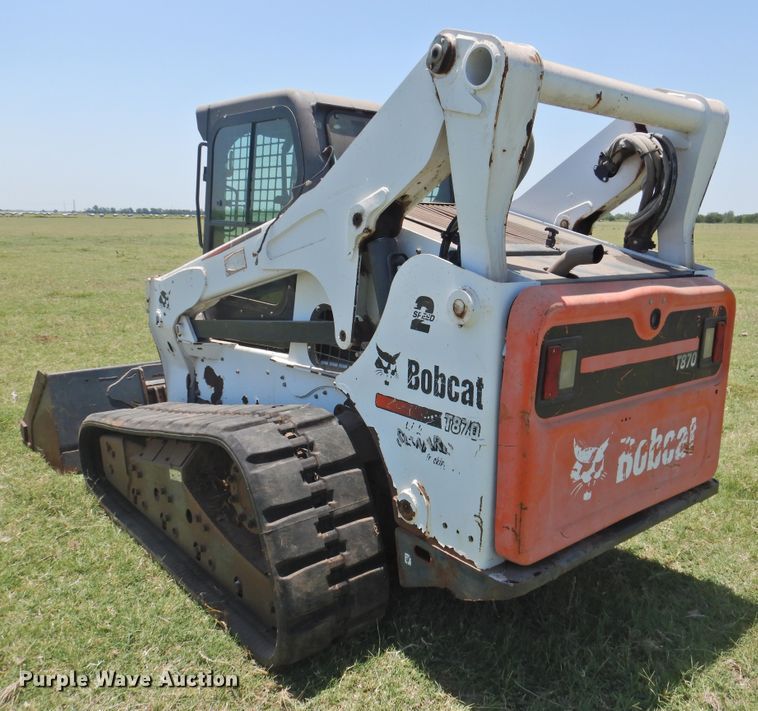 image for item GN9956 2011 Bobcat T870  tracked skid steer loader