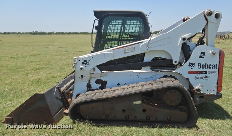 image for item GN9956 2011 Bobcat T870  tracked skid steer loader