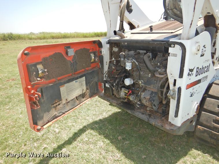 image for item GN9956 2011 Bobcat T870  tracked skid steer loader