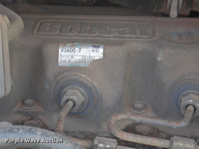 image for item GN9956 2011 Bobcat T870  tracked skid steer loader