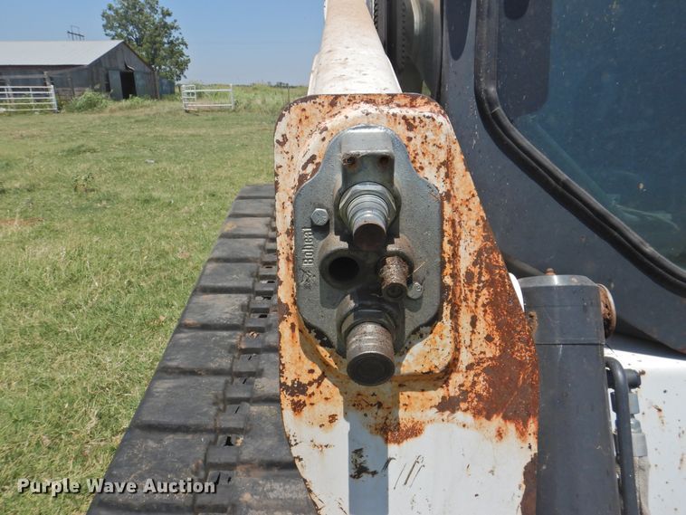 image for item GN9956 2011 Bobcat T870  tracked skid steer loader