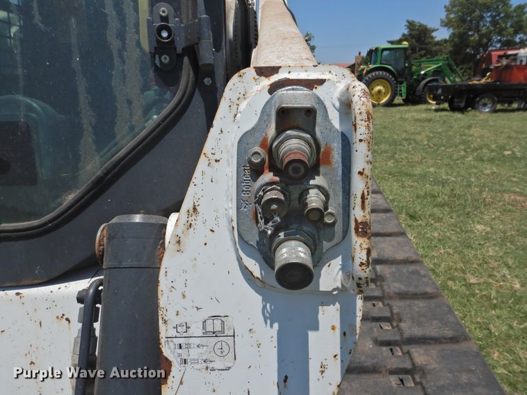 image for item GN9956 2011 Bobcat T870  tracked skid steer loader