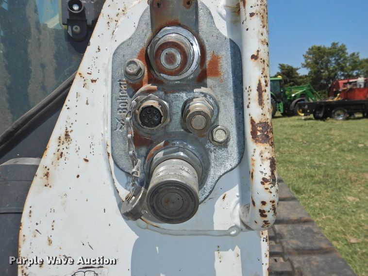 image for item GN9956 2011 Bobcat T870  tracked skid steer loader