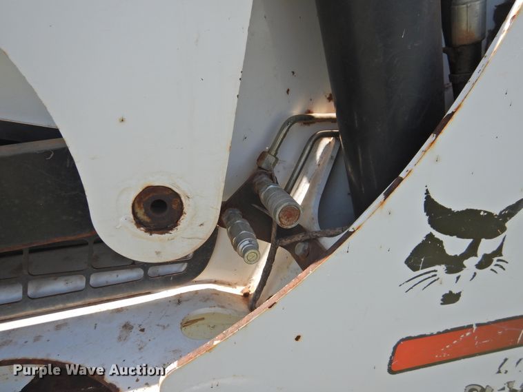 image for item GN9956 2011 Bobcat T870  tracked skid steer loader
